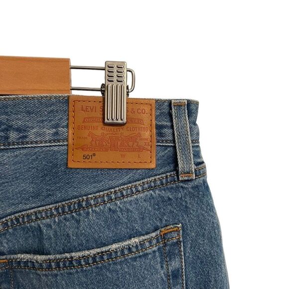 Levi's Premium 501 Ripped Distressed Button Fly Jeans Size 28 - Picture 4 of 7